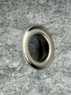 Archery Backstop ca. 150x100 cm aus grauem doppellagigem 2x3mm Filz mit 6 Ösen