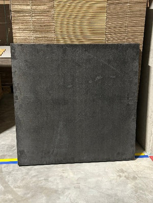 Archery Backstop ca. 120x120x10 cm aus dunklem PE-Schicht-Hartschaum