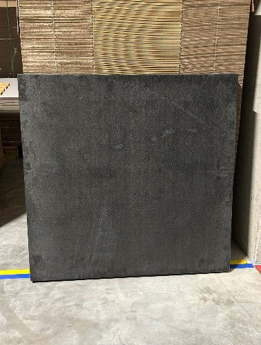 Archery Backstop ca. 120x120x10 cm aus dunklem PE-Schicht-Hartschaum