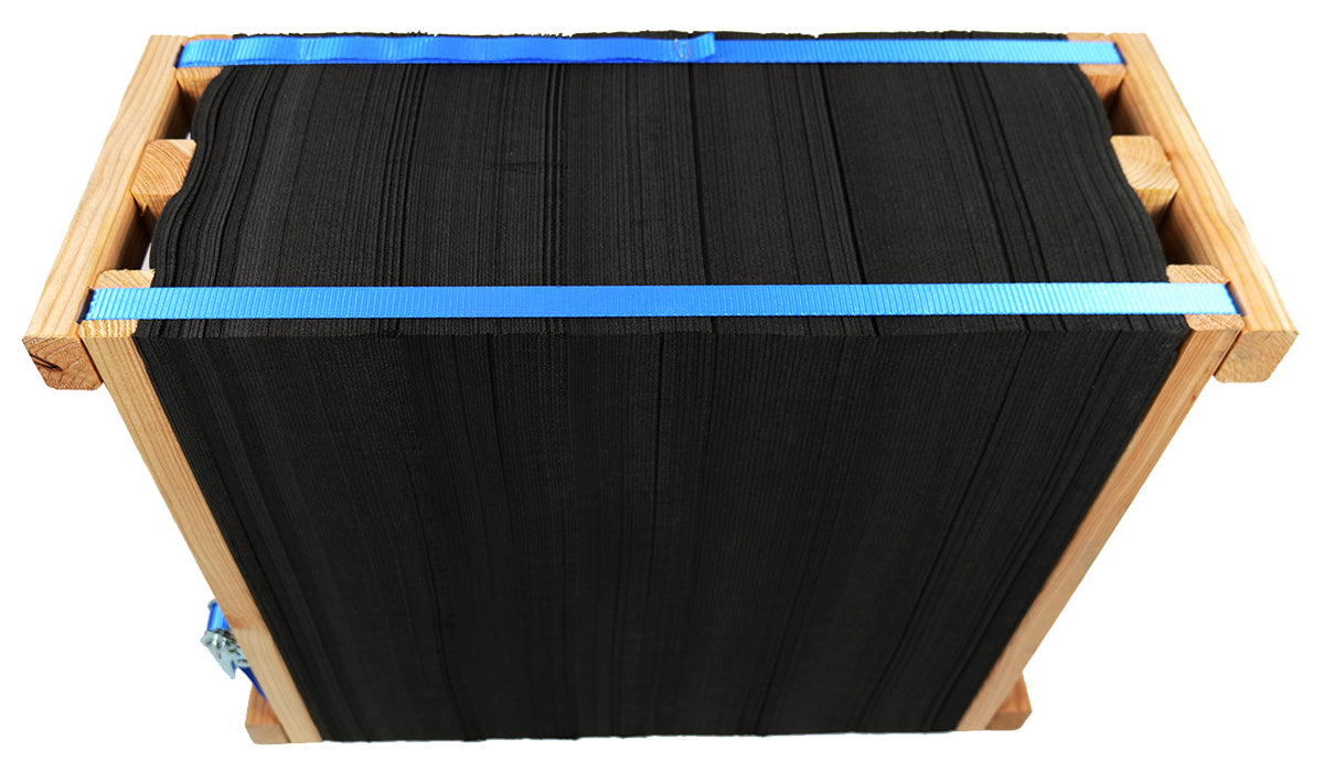 Lamellierte Zielscheibe mit Spanngurten in 65x65x30 cm