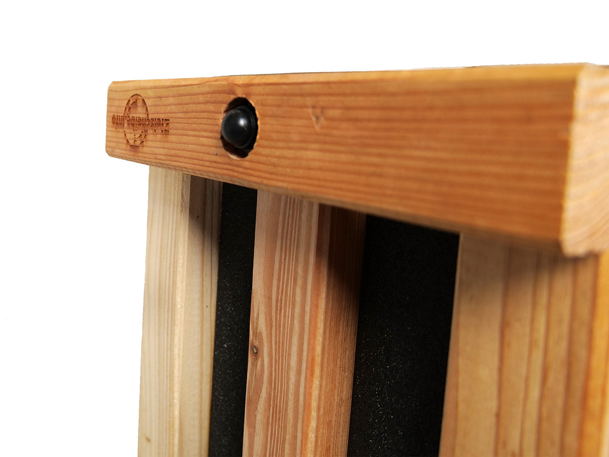 Lamellierte Zielscheibe mit Gewindestange in 100x100x30 cm