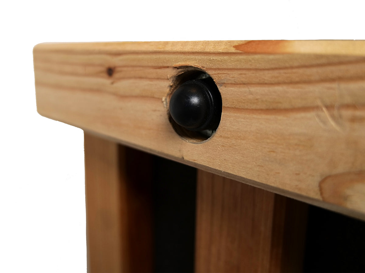 Lamellierte Zielscheibe mit Gewindestange in 80x80x30 cm